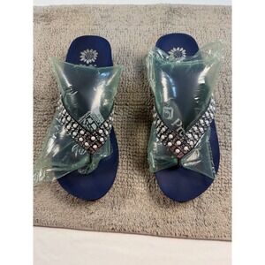 Yellow Box Women's Navy Blue Cushioned Embellished  Casual Thong Sandals Sz 10